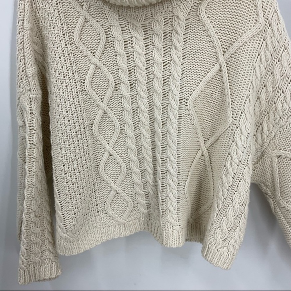 The Native One Oversized Turtleneck Cableknit Cro… - image 7